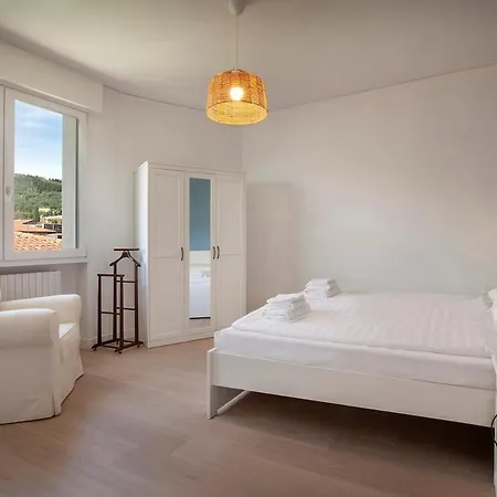 Residenza Ca' Bianca - A Due Passi Dal *
