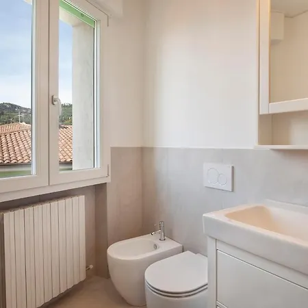 Residenza Ca' Bianca - A Due Passi Dal Garda (Verona)