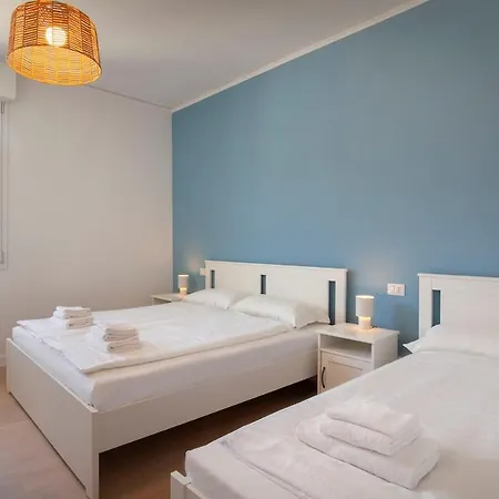 Apartamento Residenza Ca' Bianca - A Due Passi Dal *